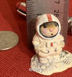 Annette Petersen Wee Forest Folk 1982 MOON MOUSE ASTRONAUT M-078 (RETIRED)