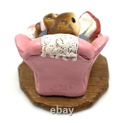 M-066, Babysitter Mouse Wee Forest Folk, Retired 1993 w Box SPECIAL COLOR