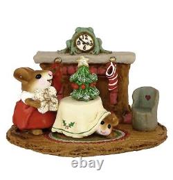 NEW Wee Forest Folk CHRISTMAS EVE (Red) M-191 Special Retired Hiding Under Table