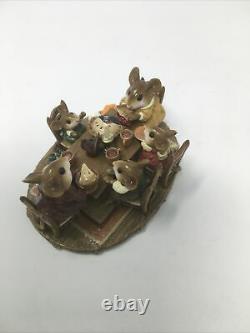 RARE Wee forest folk family gathering Thanks giving retired HTF Exquisite Detail