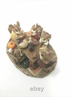 RARE Wee forest folk family gathering Thanks giving retired HTF Exquisite Detail