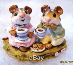 TEA FOR TWO Wee Forest Folk mouse A Petersen 1982 M-074 Label, with Box Retired