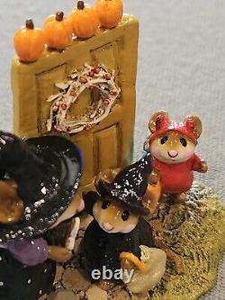 WEE FOREST FOLK M-280a WELCOME TRICK OR TREATERS! MINT-RETIRED HTF