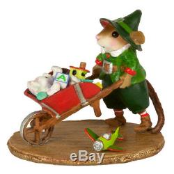 Wee Forest Folk BARROW OF FUN, M-632, Retired Christmas Elf Mouse 2017 Last one