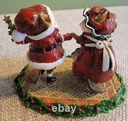 Wee Forest Folk Christmas North Pole Promenade M-500 (Retired 2015)