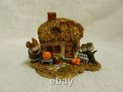 Wee Forest Folk Fall Cottage Halloween Special M-311b Retired