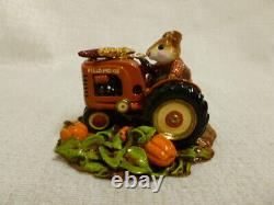 Wee Forest Folk Field Mouse Halloween Limited Edition m-133a Retired Pumpkin