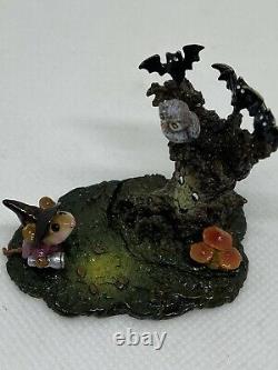 Wee Forest Folk Halloween, Whooo Goes There Donna Peterson 2010 Retired