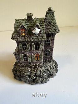 Wee Forest Folk Haunted Mouse House Halloween M-165 Donna Petersen