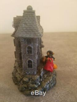 Wee Forest Folk Haunted Mouse House M-165 Donna Petersen (Retired 2007)