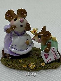 Wee Forest Folk I Love You, Mom, M-240c Mothers Day, DP 2015, Retired