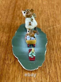 Wee Forest Folk Lighting The Way M-262 Figurine Mint Cond 2001 Retired Signed