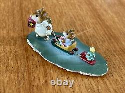 Wee Forest Folk Lighting The Way M-262 Figurine Mint Cond 2001 Retired Signed