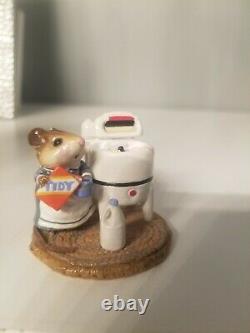 Wee Forest Folk M-113 Tidy Mouse William Petersen 1984 Mice Retired 1985 RARE