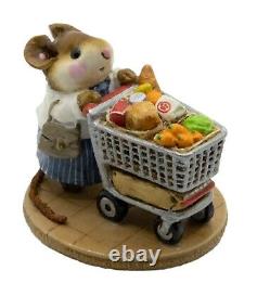 Wee Forest Folk M-150 Market Mouse (Retired)