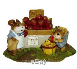 Wee Forest Folk M-187 Adam's Apples (RETIRED)