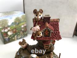 Wee Forest Folk M-189? LITTLE MICE WHO LIVED IN A SHOE? Retired PRISTINE