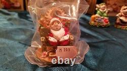 Wee Forest Folk M-203 A Christmas Wish retired mice figurine in plastic 1995