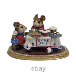 Wee Forest Folk M-220 Mousey's Bake Sale USA (RETIRED)