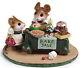 Wee Forest Folk M-220 Mousey's Bake Sale Xmas (RETIRED)