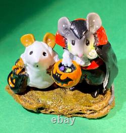 Wee Forest Folk M-284 TWO SCARED SPOOKS. Retired 2009. Fast Free Shipping