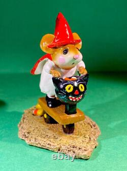 Wee Forest Folk M-296 SCOOTIN' WITH THE LOOT. Retired 2016. Fast Free Shipping