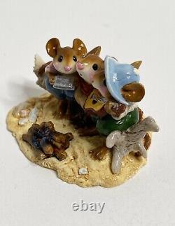 Wee Forest Folk M-297 A Wee Folk Song 2003 RETIRED William Peterson