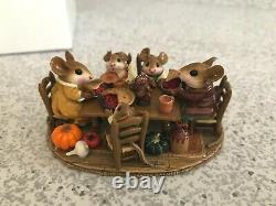Wee Forest Folk M-302 Fall FAMILY GATHERING Retired & PRISTINE