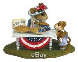 Wee Forest Folk M-302c July 4th Pie Fest Limited (RETIRED)