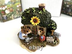 Wee Forest Folk M-311d? SUMMER COTTAGE Retired PRISTINE in Box