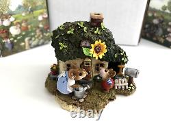 Wee Forest Folk M-311d? SUMMER COTTAGE Retired PRISTINE in Box