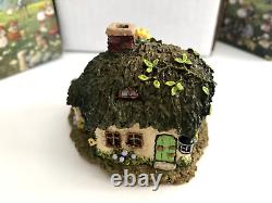 Wee Forest Folk M-311d? SUMMER COTTAGE Retired PRISTINE in Box