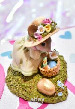 Wee Forest Folk M-389 Big Egg, Little Basket Easter Girl Mouse Retired 2009