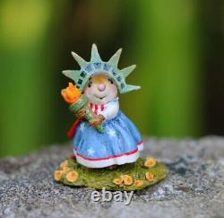 Wee Forest Folk M-448b Statuesque (Statue of Liberty Mouse)