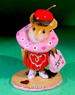 Wee Forest Folk M-574e Valentine Cupcake Treat. Retired 2017. Fast Free Shipping