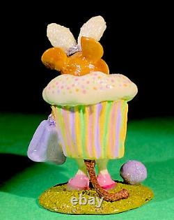 Wee Forest Folk M-574g Easter Cupcake Treat. Retired 2017. Fast Free Shipping