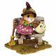 Wee Forest Folk M-588 Time Out for Treats (Retired)