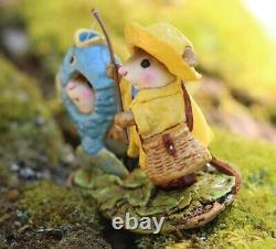 Wee Forest Folk M-676a Reel Chums, Retired Miniature Figurine