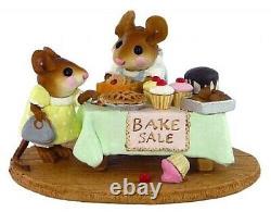 Wee Forest Folk MOUSEY'S BAKE SALE, WFF# M-220, GREEN, Retired Mouse