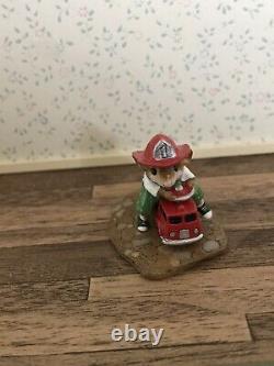Wee Forest Folk MP-4 Fire Mouse With Fire EngineMouse ParadeRetired
