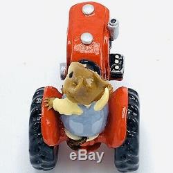 Wee Forest Folk Miniature Figurine Field Mouse Red Tractor M 133 Retired