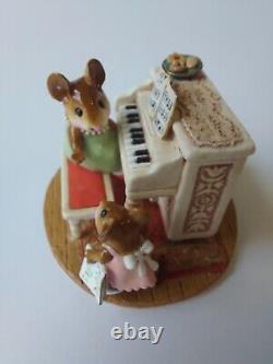 Wee Forest Folk Miniature Figurine M-282b Her Music Lesson 2002 Retired Piano