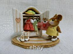 Wee Forest Folk Molly's Choice Valentines Limited Edition M257 Mouse Retired
