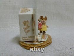 Wee Forest Folk Molly's Choice Valentines Limited Edition M257 Mouse Retired