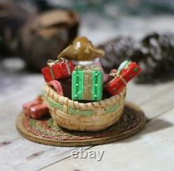 Wee Forest Folk Retired Christmas Figurine M-681a Christmas Pop Up (girl)