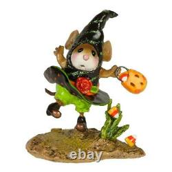 Wee Forest Folk Retired Halloween Figurine M-646 Wicked Windy
