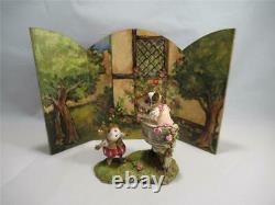 Wee Forest Folk Romeo & Juliet with Backdrop Retired WFF Box