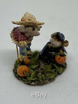 Wee Forest Folk Scared Crow Retired William Peterson 2005