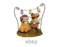 Wee Forest Folk Strolling Through the Seasons LTD-08 Mouse Figurine HTF Retired