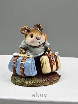 Wee Forest Folk Traveling Mouse M 110 1984 Retired